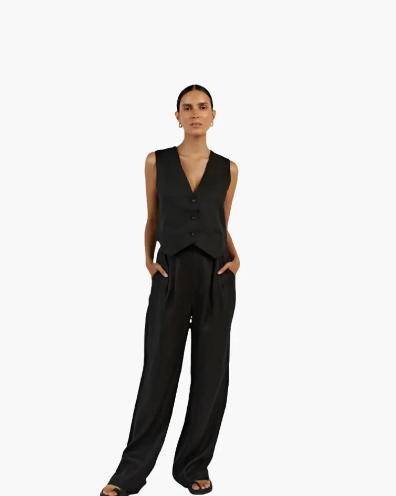 Elegancka Pani - Dwuczęściowy Zestaw Lnianowy Norwyn